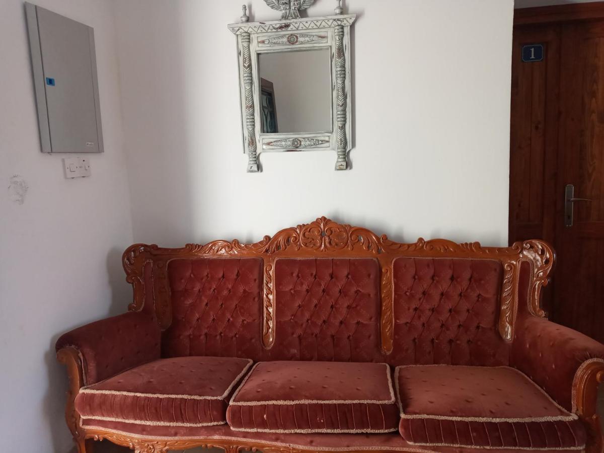 Arsione Guest House Famagusta  Esterno foto