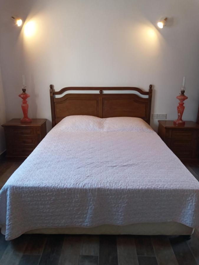 Arsione Guest House Famagusta  Esterno foto