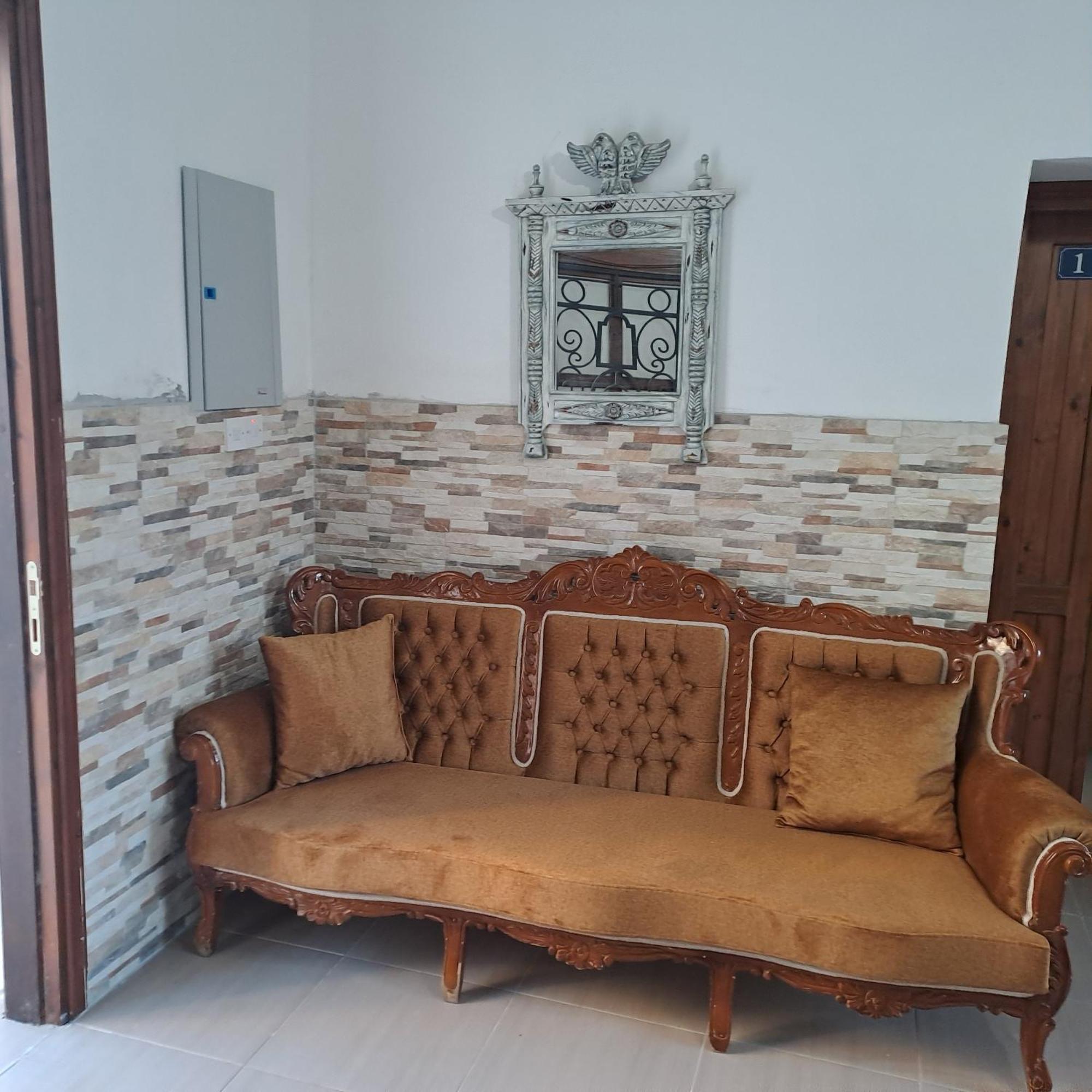 Arsione Guest House Famagusta  Esterno foto